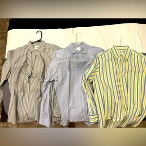 Lot of 3 Lacoste button down shirts. Large / 42.